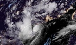 最新爆料台风视频在线观看,惊心动魄的气象奇观实时呈现